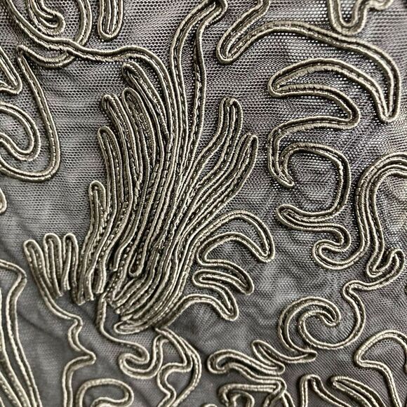 Flora Nikrooz Women’s Black Embroidered Floral Long Whimsigoth Nightgown Size M - Picture 8 of 11